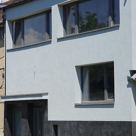 ברנו Small Apartments Denisa Business מראה חיצוני תמונה