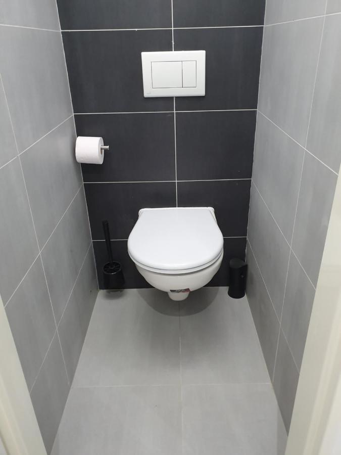 ברנו Small Apartments Denisa Business מראה חיצוני תמונה